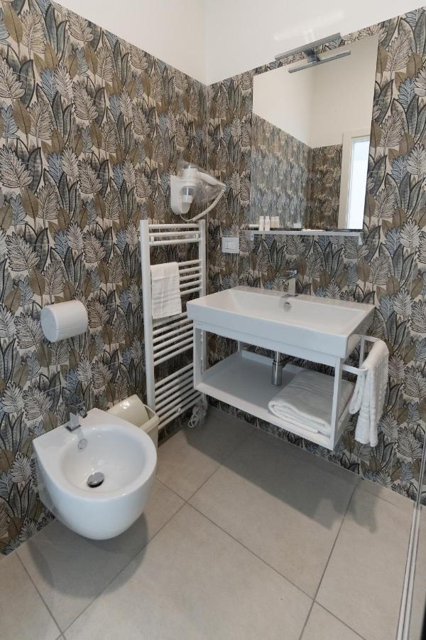 Motel Circuit Drive Cingia De' Botti ภายนอก รูปภาพ